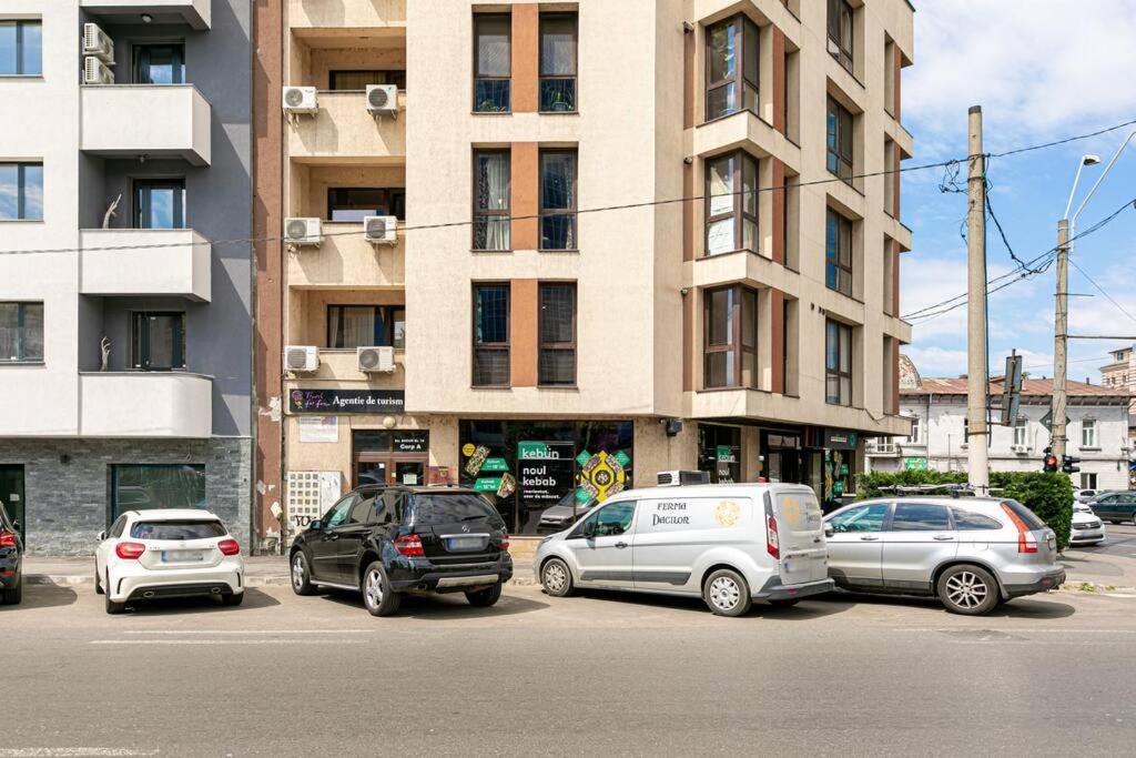 Apartment Bucur *